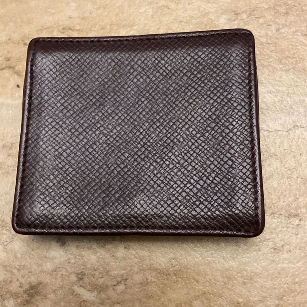 LOUIS VUITTON Brown Taiga Porte-Monnaie Boite Coin Purse in EUC